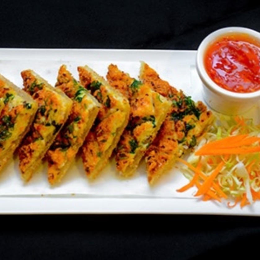 Asian Kitchen | Chicken Thai Toast